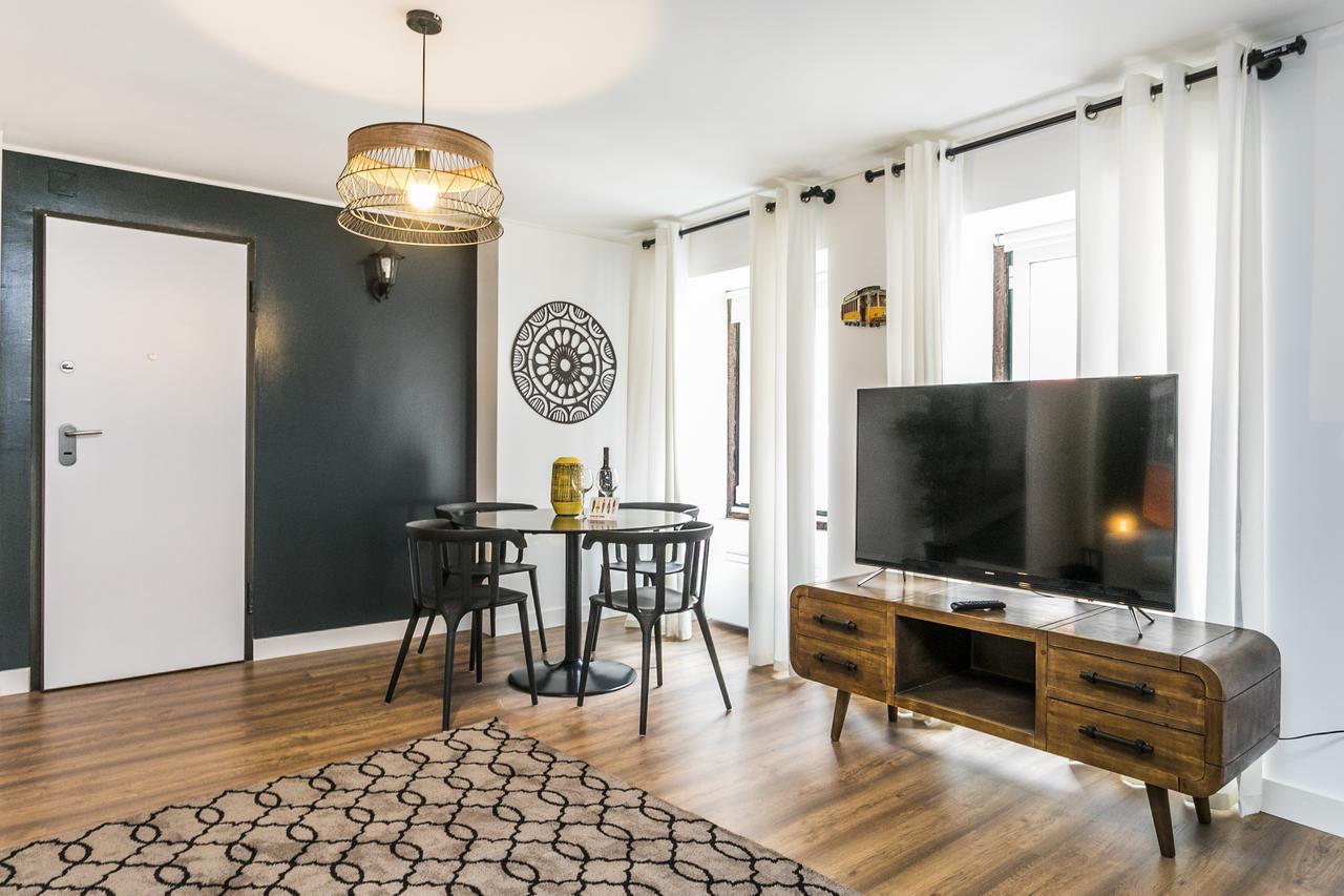 Lxway Lisboa Aos Poiais Apartment Luaran gambar